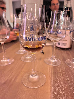 Photo of the rum Deuxième Cru Classé Cask taken from user Serge