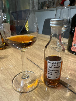 Photo of the rum Deuxième Cru Classé Cask taken from user Jarek