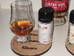 Photo of the rum Single Barrel Selection Exclusive Collection New Vibrations (LMDW) taken from user Martin Ekrt