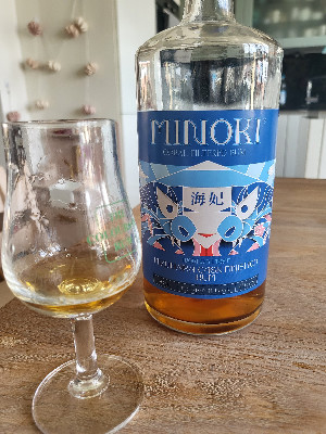 Photo of the rum Minoki Mizunara Japanese Rum taken from user zabo
