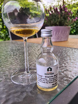 Photo of the rum Clairin Vaval Ansyen 42 Months (Kirsch Import) taken from user Sven 
