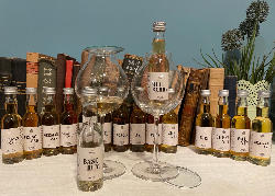 Photo of the rum Wagemut Fasssprache: Mulberry Rum N. 12 taken from user Frank
