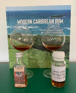Photo of the rum Paradise #5 taken from user mto75