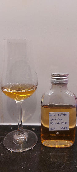 Photo of the rum Sta(r)um (RossovermiglioArte) <>H taken from user Master P