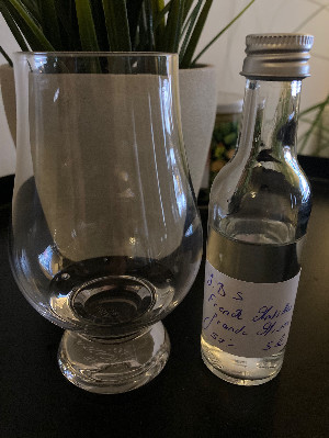 Photo of the rum S.B.S French Antilles Grand Arome (Single Origin Rum) Grand Arôme taken from user HenryL