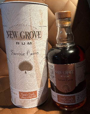 Photo of the rum New Grove Savoir Faire Single Cask (Conquer) taken from user BTHHo 🥃