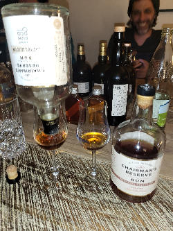 Photo of the rum Chairman‘s Reserve Master‘s Selection (6. Rum & Co) taken from user zabo