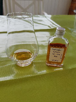 Photo of the rum Exceptional Cask Selection XXIV taken from user Nils123