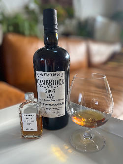 Photo of the rum Cambridge STC❤️E taken from user Serge