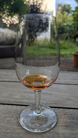 Photo of the rum  taken from user Banana Joe