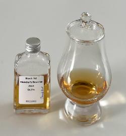 Photo of the rum Black Tot Rum Master Blender’s Reserve 2024 taken from user Thunderbird