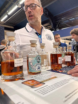 Photo of the rum  taken from user TheJackDrop
