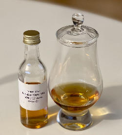 Photo of the rum Single Cask Rum taken from user Thunderbird