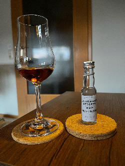 Photo of the rum Chairman‘s Reserve Master's Selection (Berry Bros & Rudd) taken from user Lukas Jäger