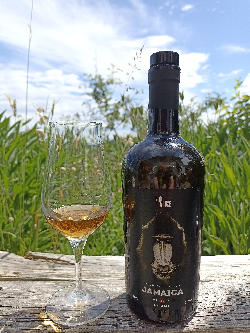 Photo of the rum Wild Series Rum No. 49 taken from user Boletus