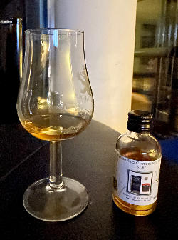 Photo of the rum Quintessence 2022 taken from user Jakob