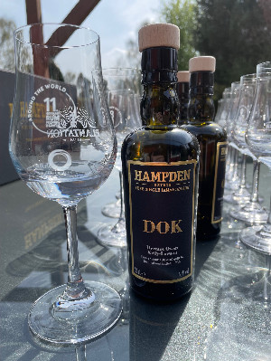 Photo of the rum 8 MARKS COLLECTION DOK taken from user Frank