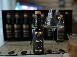 Photo of the rum 8 MARKS COLLECTION DOK taken from user PRV 