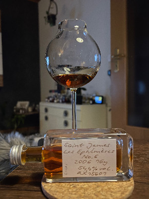 Photo of the rum Les Éphémères - N°6 taken from user Lukas Jäger