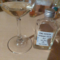 Photo of the rum Flensburg Rum Company HDGDL Jamaica Single Cask Rum taken from user Christian Rudt