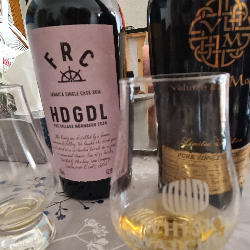 Photo of the rum Flensburg Rum Company HDGDL Jamaica Single Cask Rum taken from user Steffmaus🇩🇰