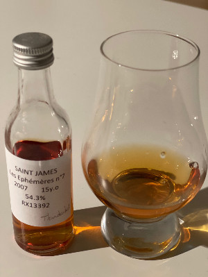 Photo of the rum Les Ephémères - N°7 taken from user Thunderbird