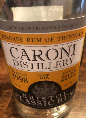 Photo of the rum Reserve Rum of Trinidad HTR taken from user cigares 