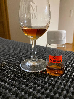 Photo of the rum Collectors Series No. 16 taken from user martin slezák