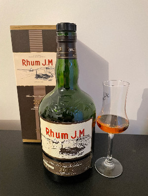 Photo of the rum 2013 taken from user Fabrice Rouanet