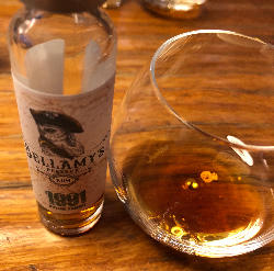 Photo of the rum Bellamy‘s Reserve KFM taken from user cigares 