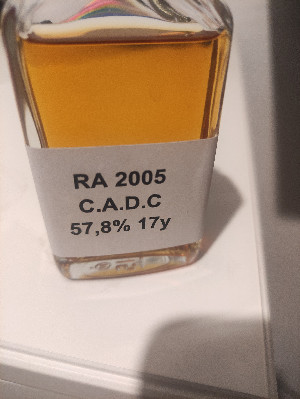 Photo of the rum Rum Artesanal Venezuela Rum taken from user Jonas