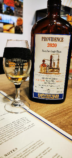 Photo of the rum  taken from user Kevin Sorensen 🇩🇰