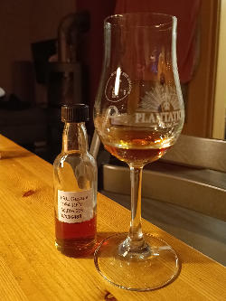 Photo of the rum Flensburg Rum Company Guyana REV taken from user Basti