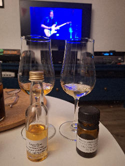 Photo of the rum  taken from user Alexander Rasch