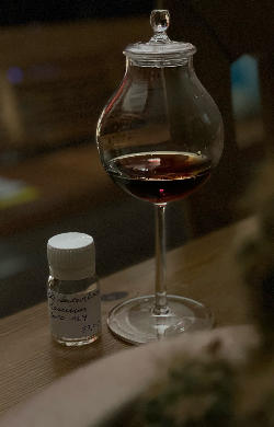 Photo of the rum The Nectar Of The Daily Drams LMDW taken from user Rare Akuma