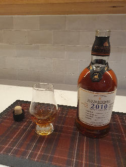 Photo of the rum Exceptional Cask Selection XXI 2010 taken from user Aussierumfan