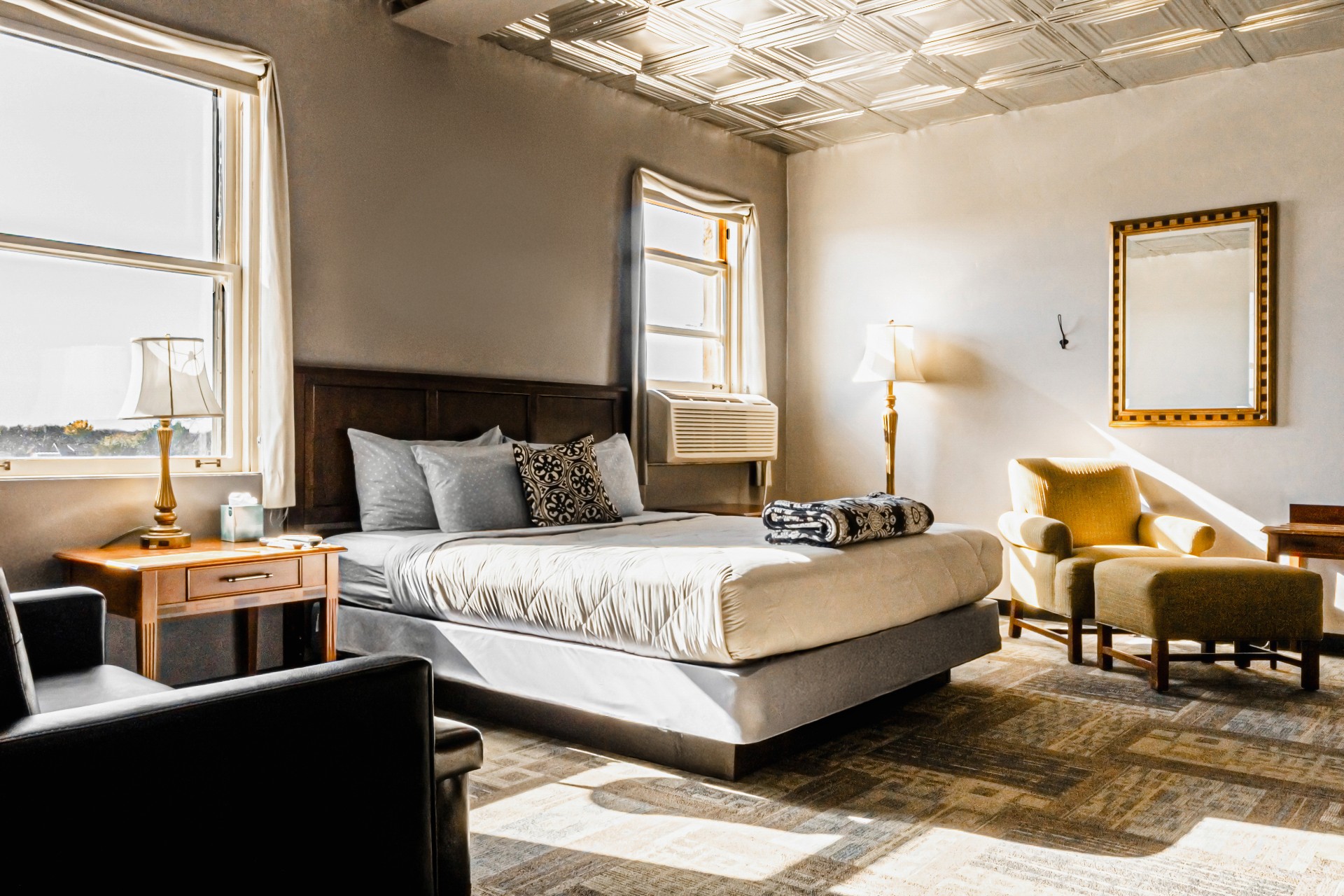 King Suite - Image 2