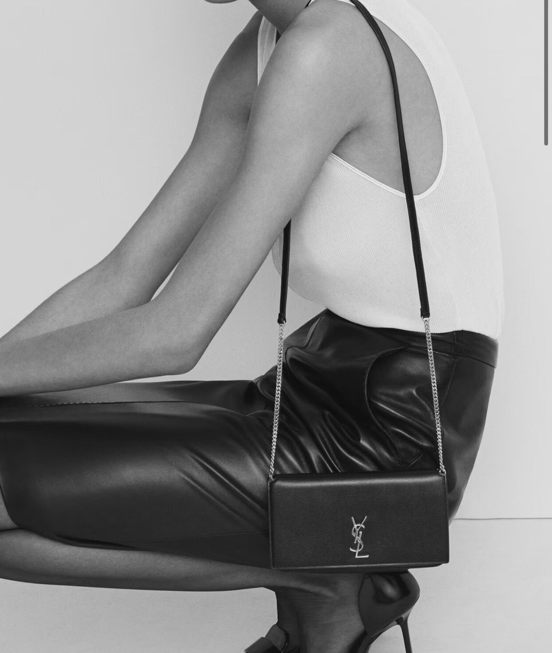 Yves Saint Laurent — Vue 6 Yves Saint Laurent — Vue 6