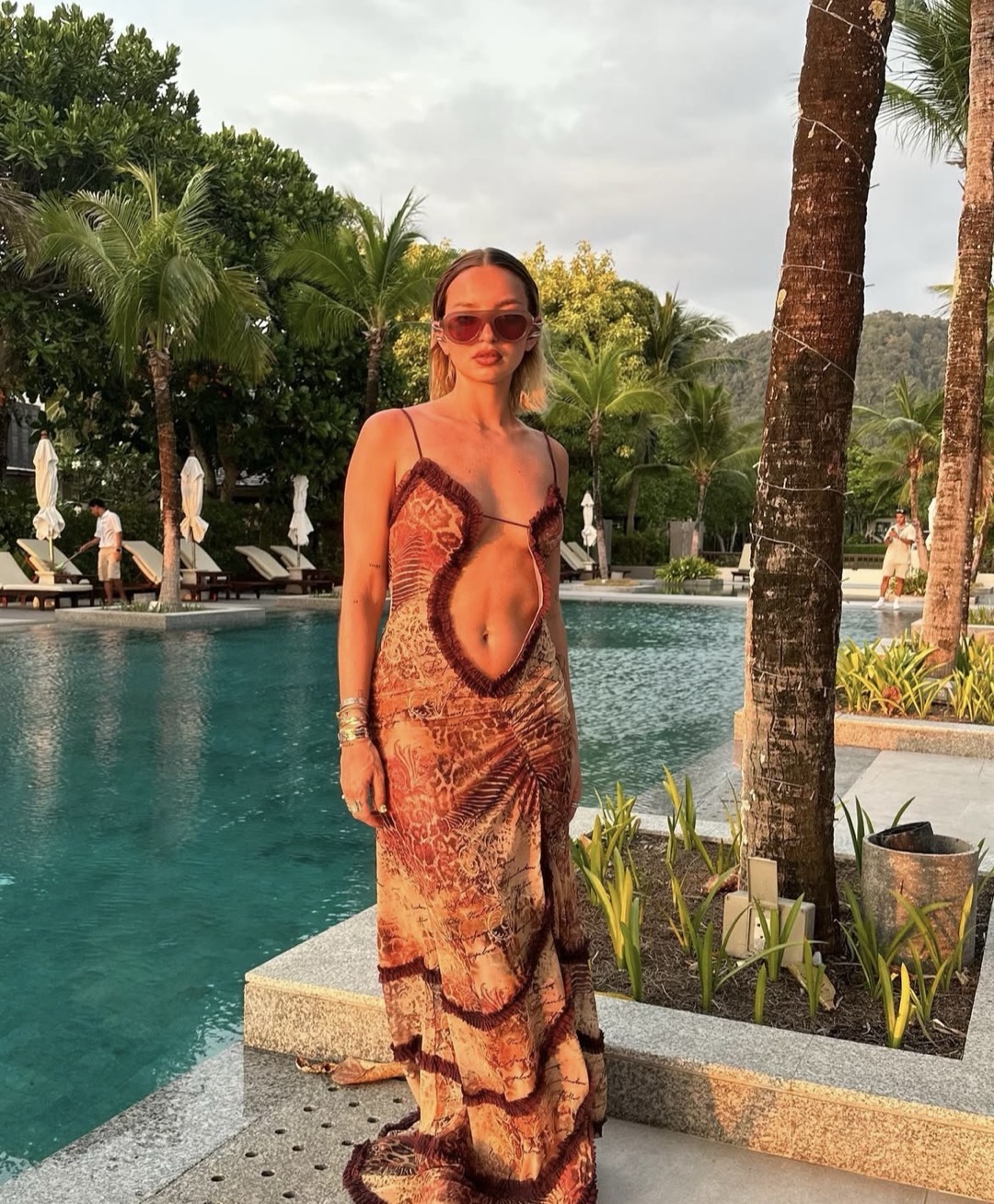 Location Robe Longue Jaded London - Taille S / 36 / 8 | RentWear Connection