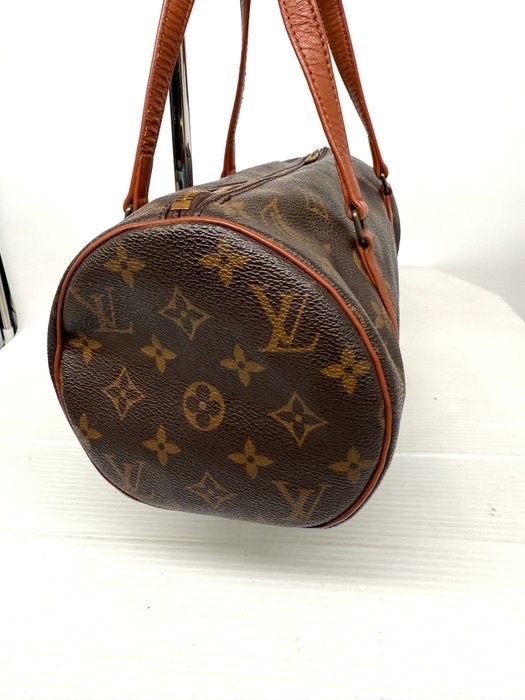 Louis Vuitton — Vue 2