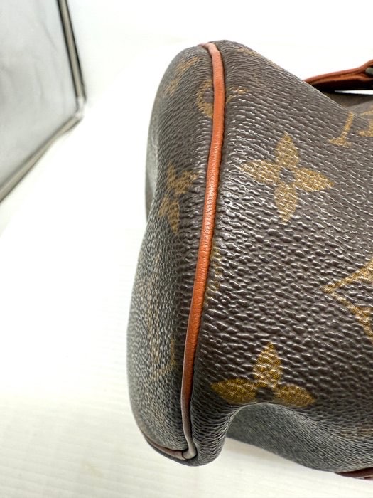 Louis Vuitton — Vue 7