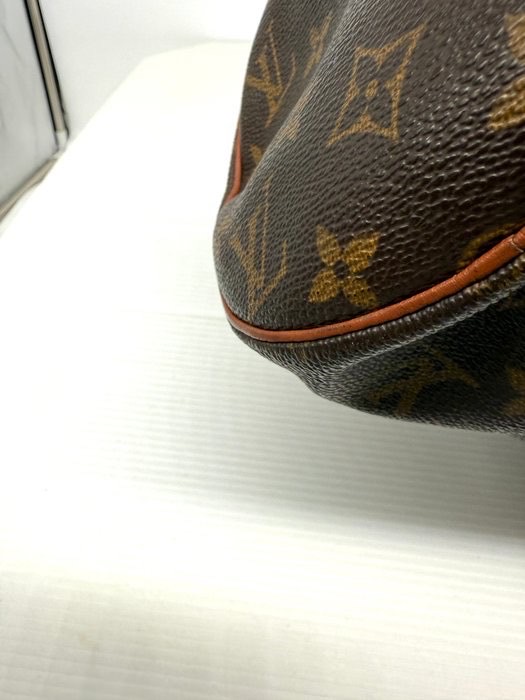 Louis Vuitton — Vue 8