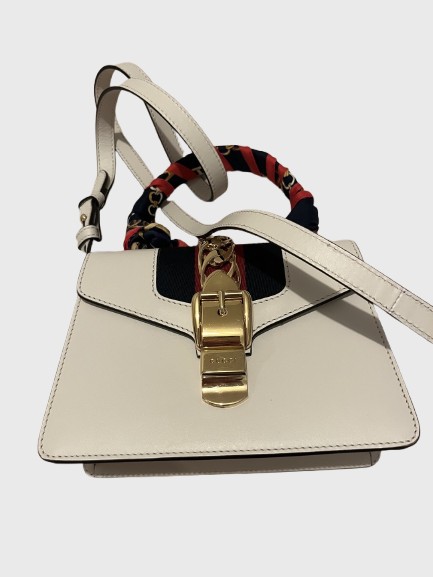 Gucci — Vue 8