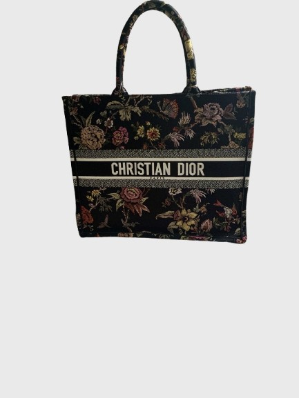 Dior — Vue 7
