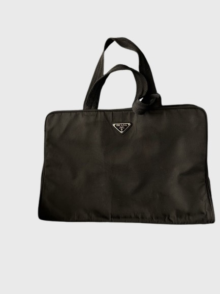 Prada — Vue 7 Prada — Vue 7