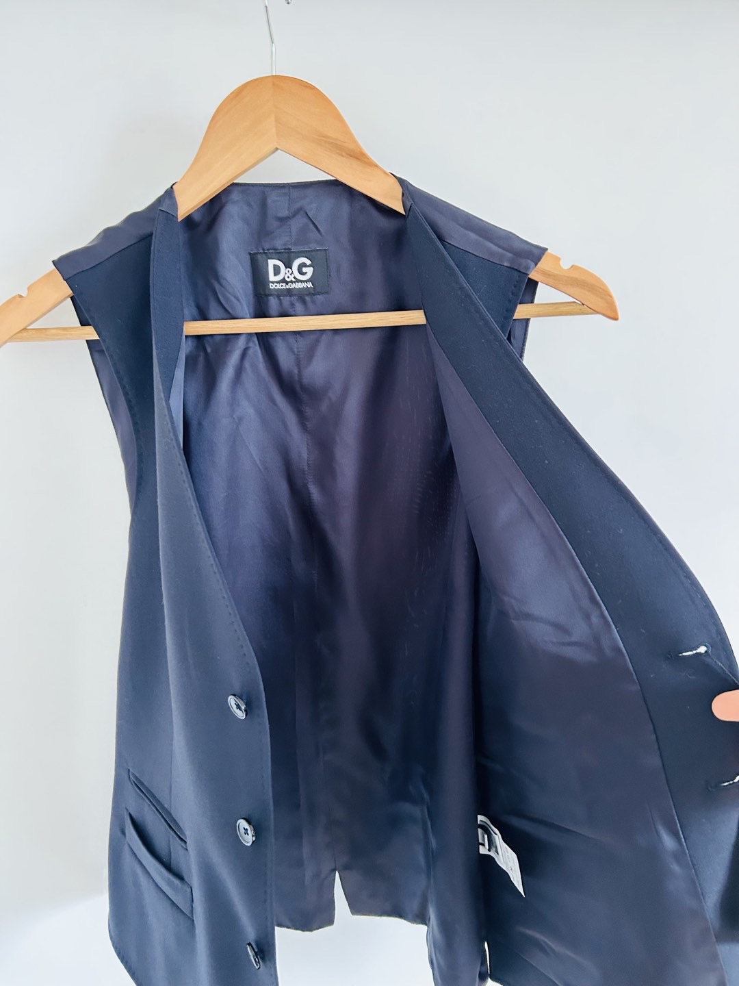 Dolce & Gabbana — Vue 3 Dolce & Gabbana — Vue 3