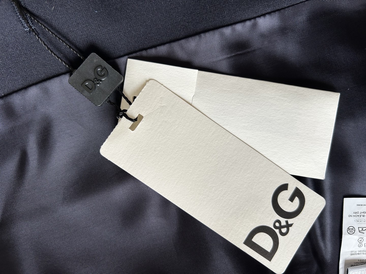 Dolce & Gabbana — Vue 4 Dolce & Gabbana — Vue 4