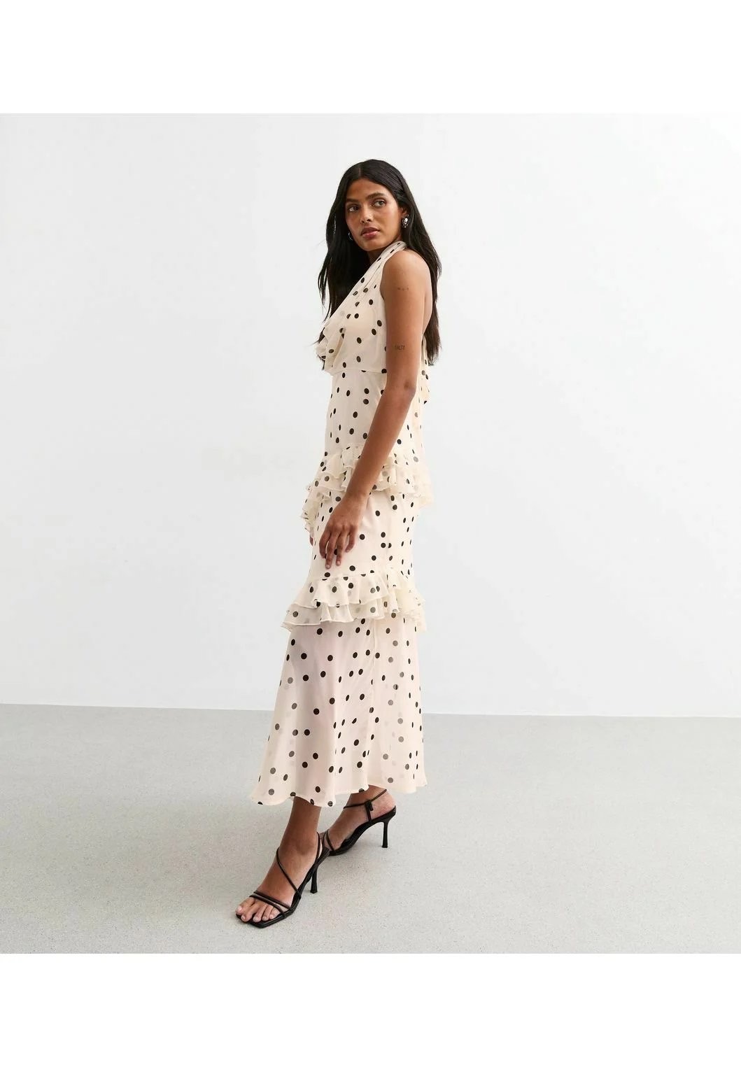 Location Robe Longue New Look - Taille L / 40 / 12 | RentWear Connection