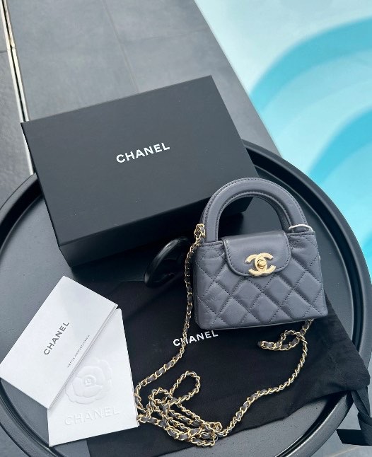 Chanel — Vue 4 Chanel — Vue 4