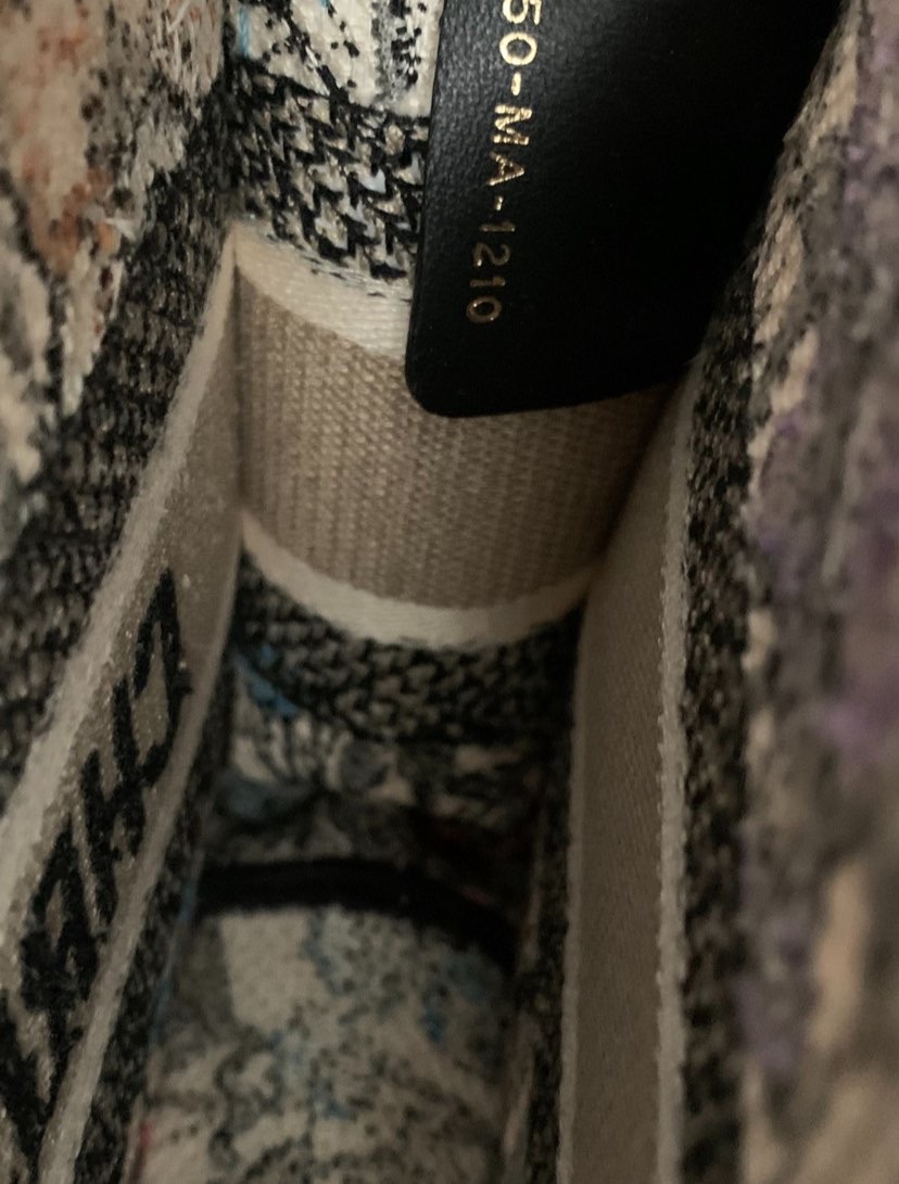Dior — Vue 5 Dior — Vue 5